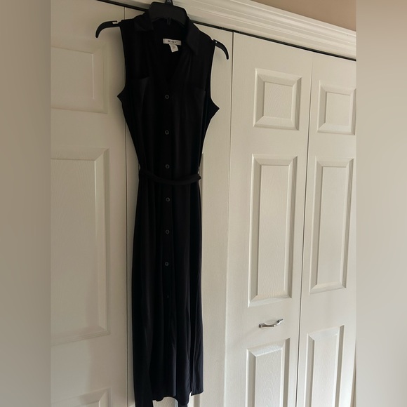 White House Black Market Black Sleeveless Button-Front Dress - Picture 2 of 9
